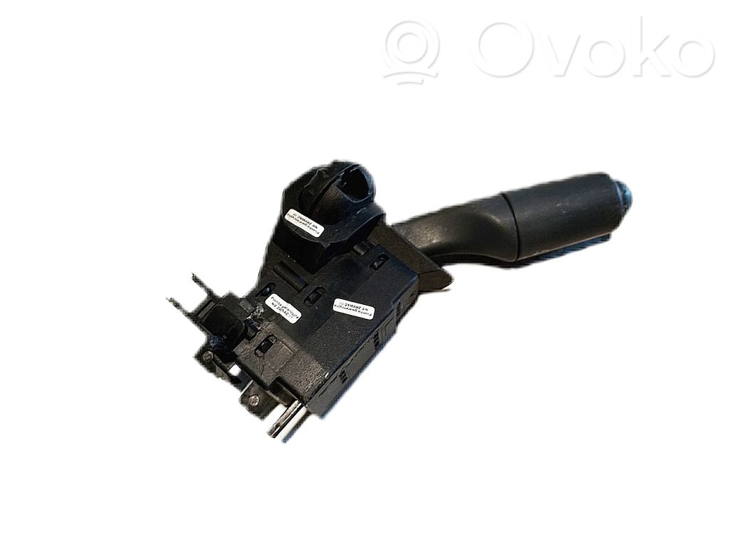 Smart ForTwo II Interruptor/palanca de limpiador de luz de giro 