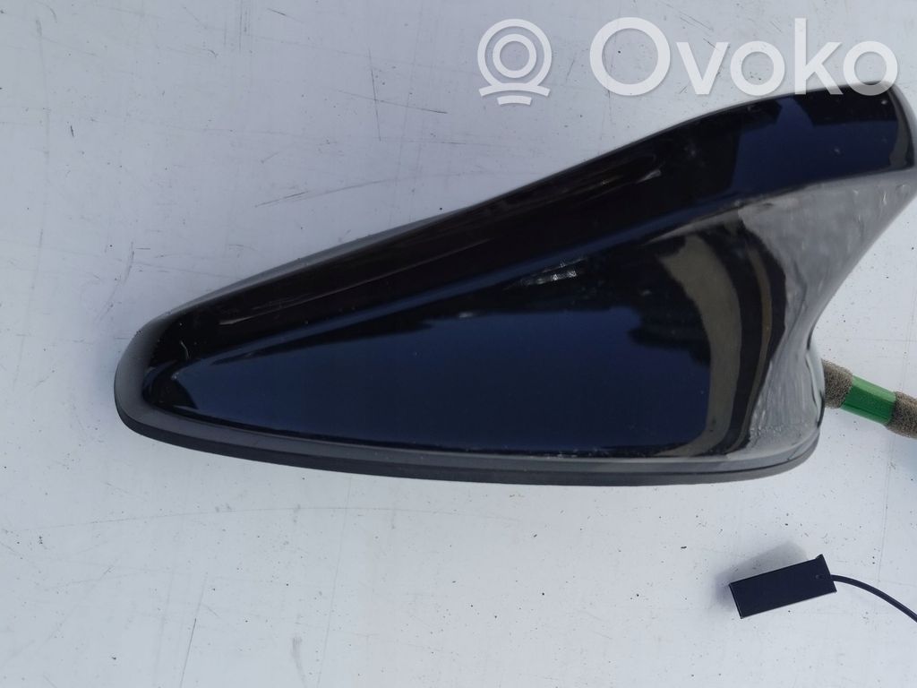 KIA Stonic Aerial GPS antenna 
