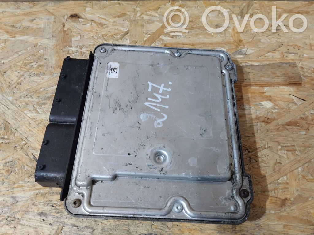 Unidad de control/módulo del motor   03C906056DM,0261S02311