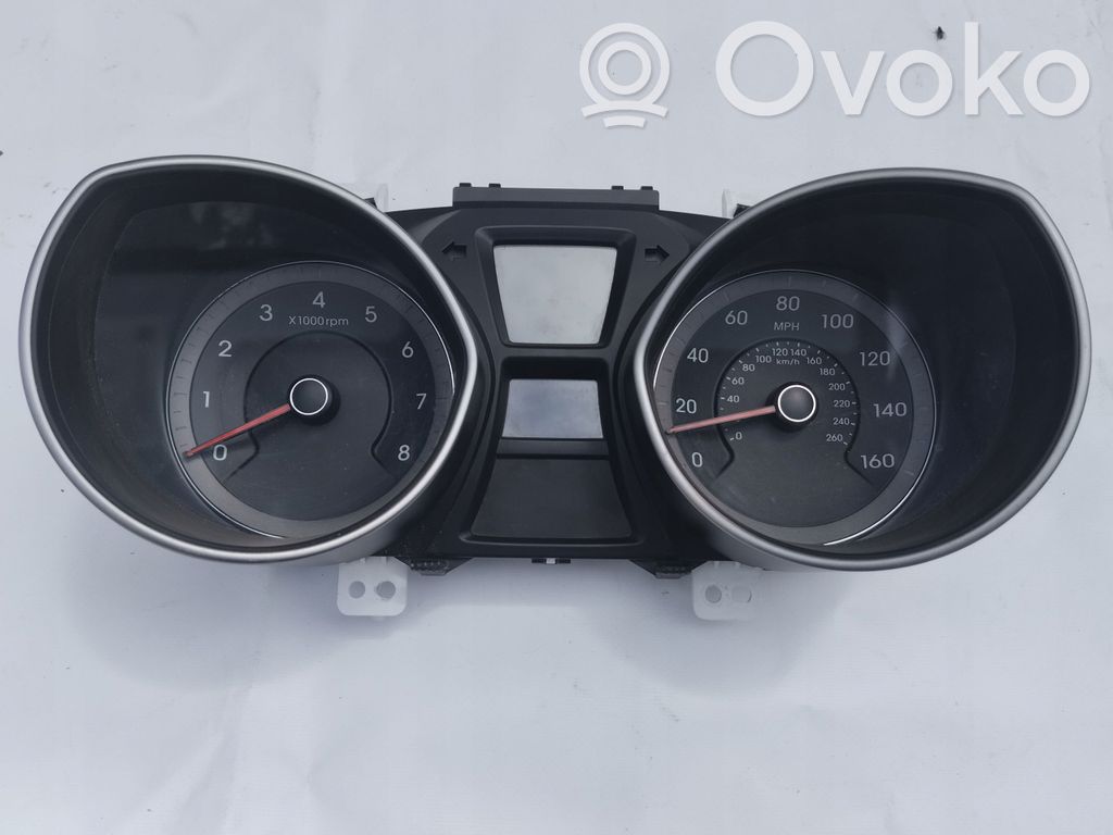 Hyundai i30 Spidometrs (instrumentu panelī) 