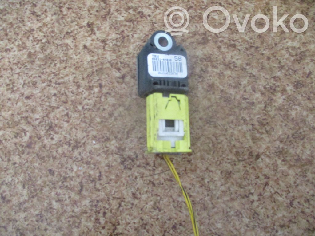 Toyota Aygo AB10 Czujnik uderzenia Airbag 