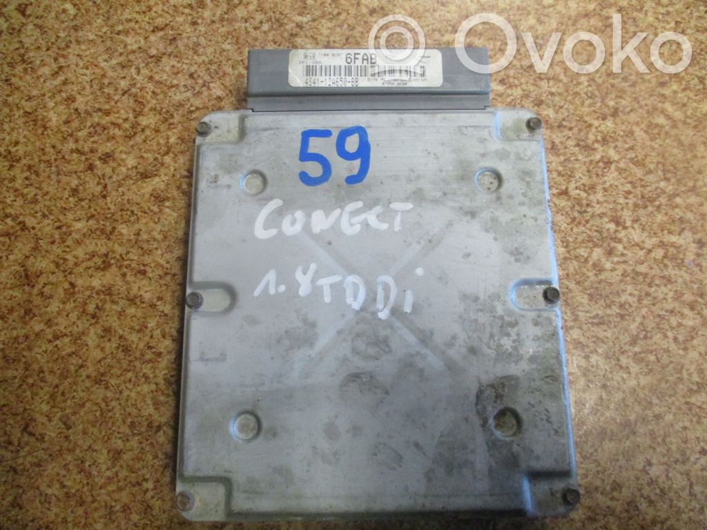 Ford Focus Moottorin ohjainlaite/moduuli 