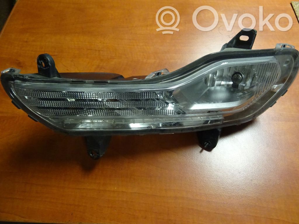 Etusumuvalo   CV4413B221BG