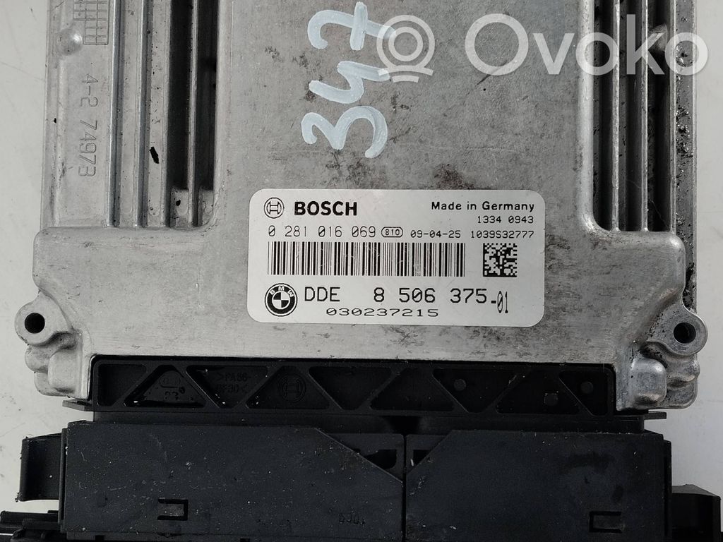 BMW 1 E81 E87 Engine control unit/module 