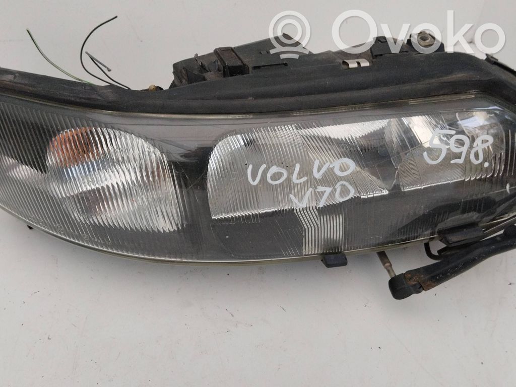 Volvo V70 Headlight/headlamp 