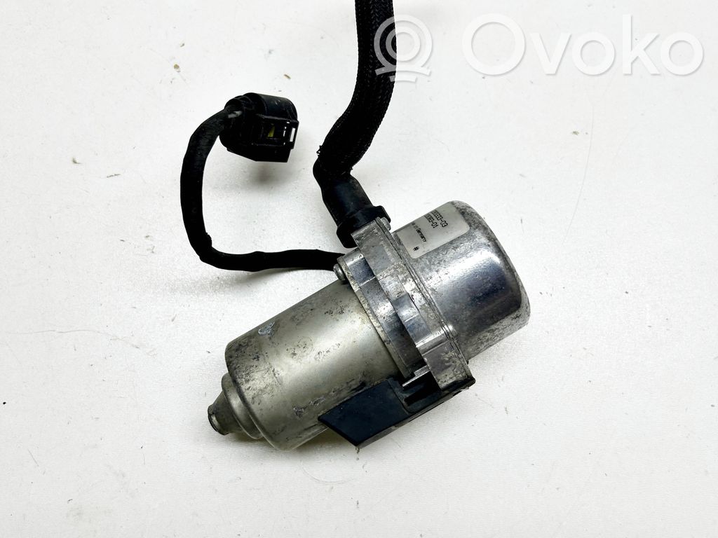BMW M3 Vacuum pump 