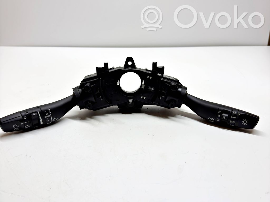 KIA Sportage Interruptor/palanca de limpiador de luz de giro 