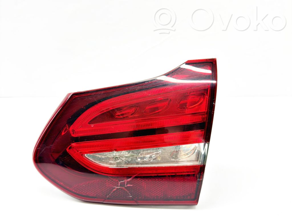 Mercedes-Benz C W205 Lampy tylnej klapy bagażnika 