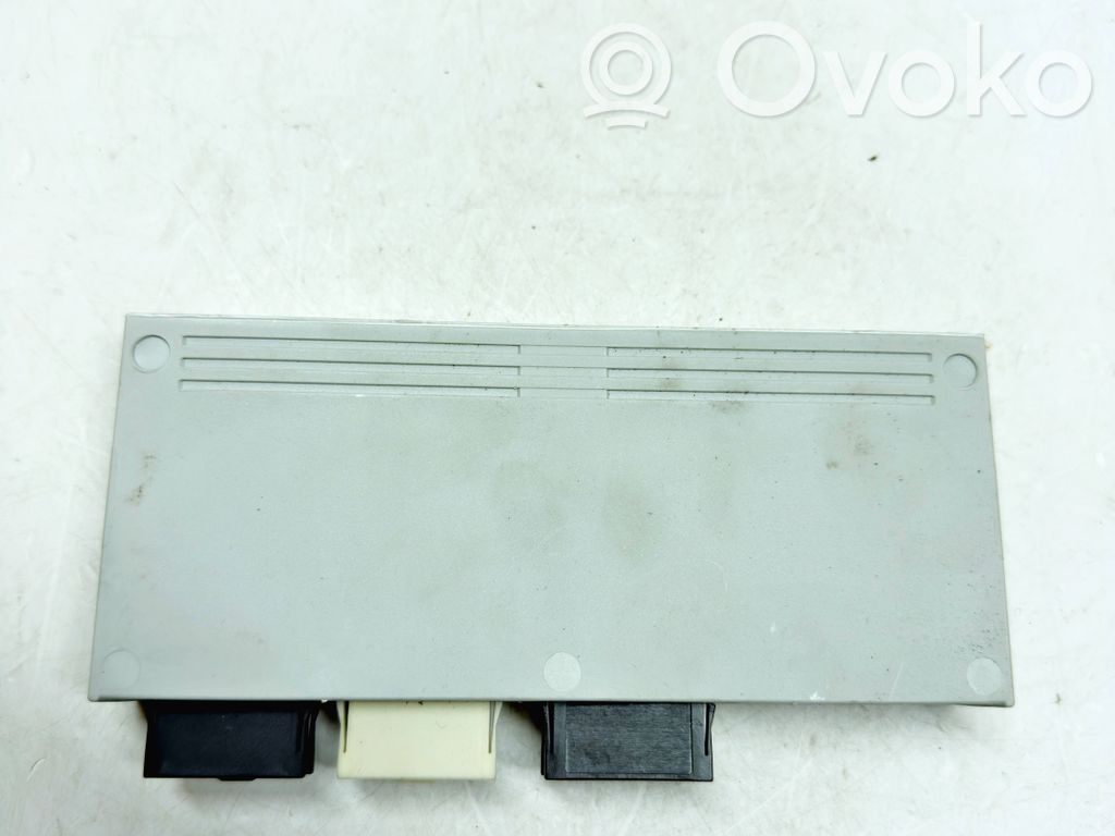 Sterownik / Moduł elektrycznej klapy tylnej / bagażnika   7412610,0084377403,F005V01807