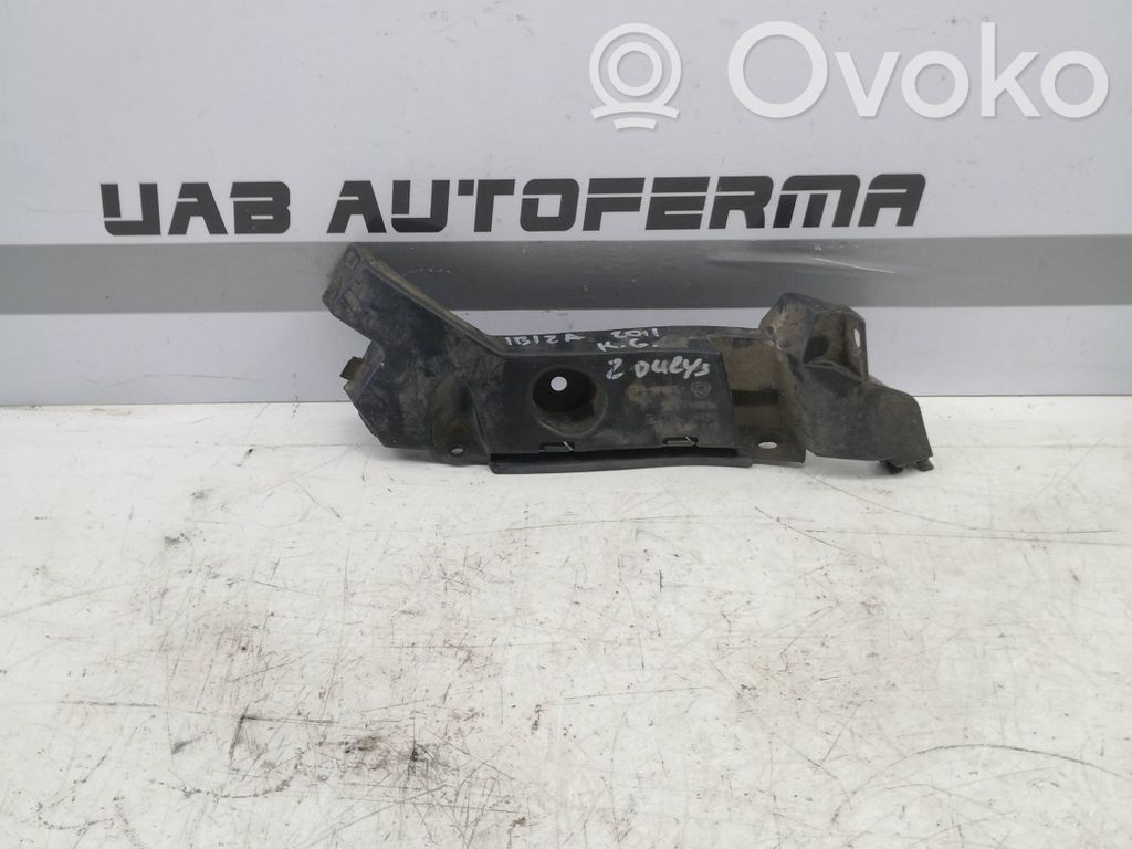 Seat Ibiza IV (6J,6P) Galinis laikiklis bamperio 