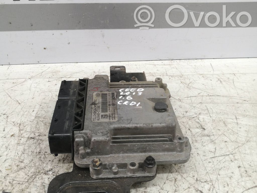 KIA Ceed Engine control unit/module 