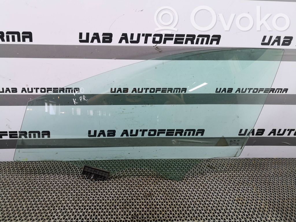 Hyundai i40 Front door window glass four-door 