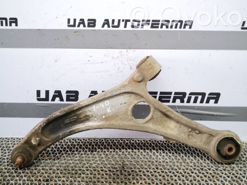 Hyundai i40 Front lower control arm/wishbone 