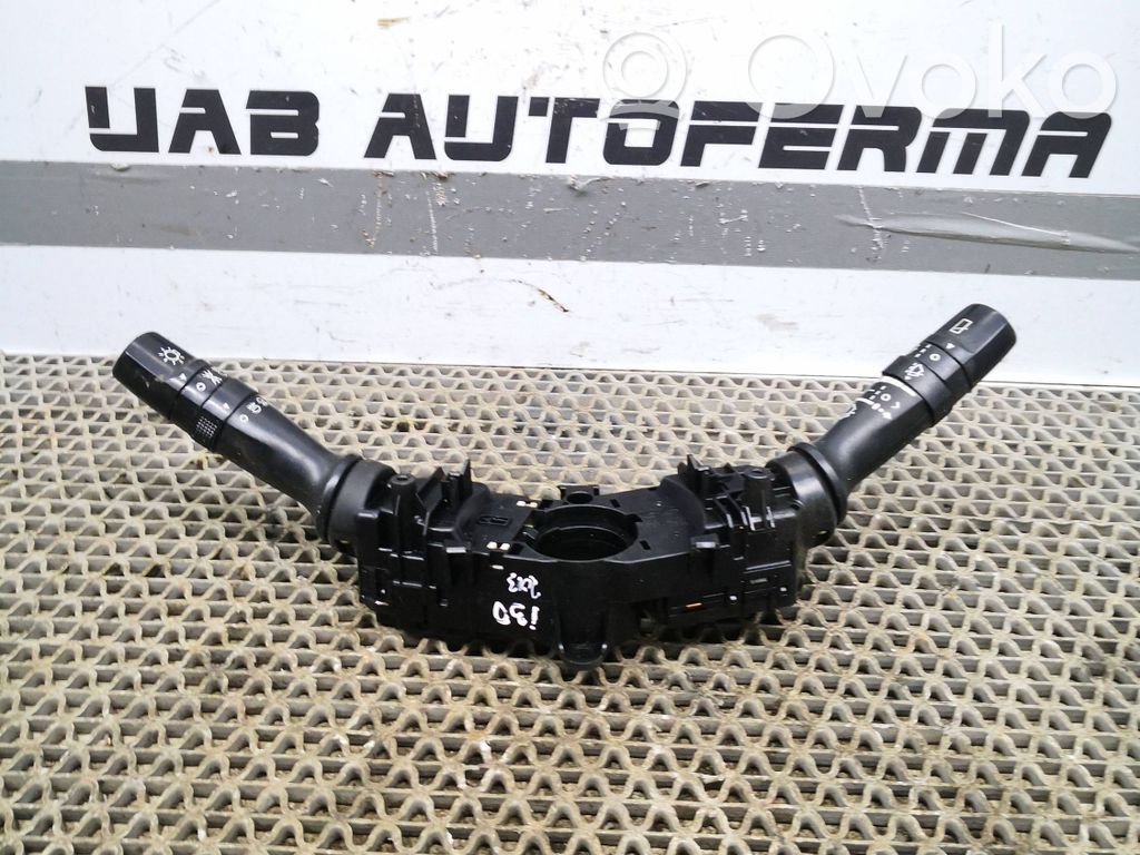 Hyundai i30 Wiper turn signal indicator stalk/switch 