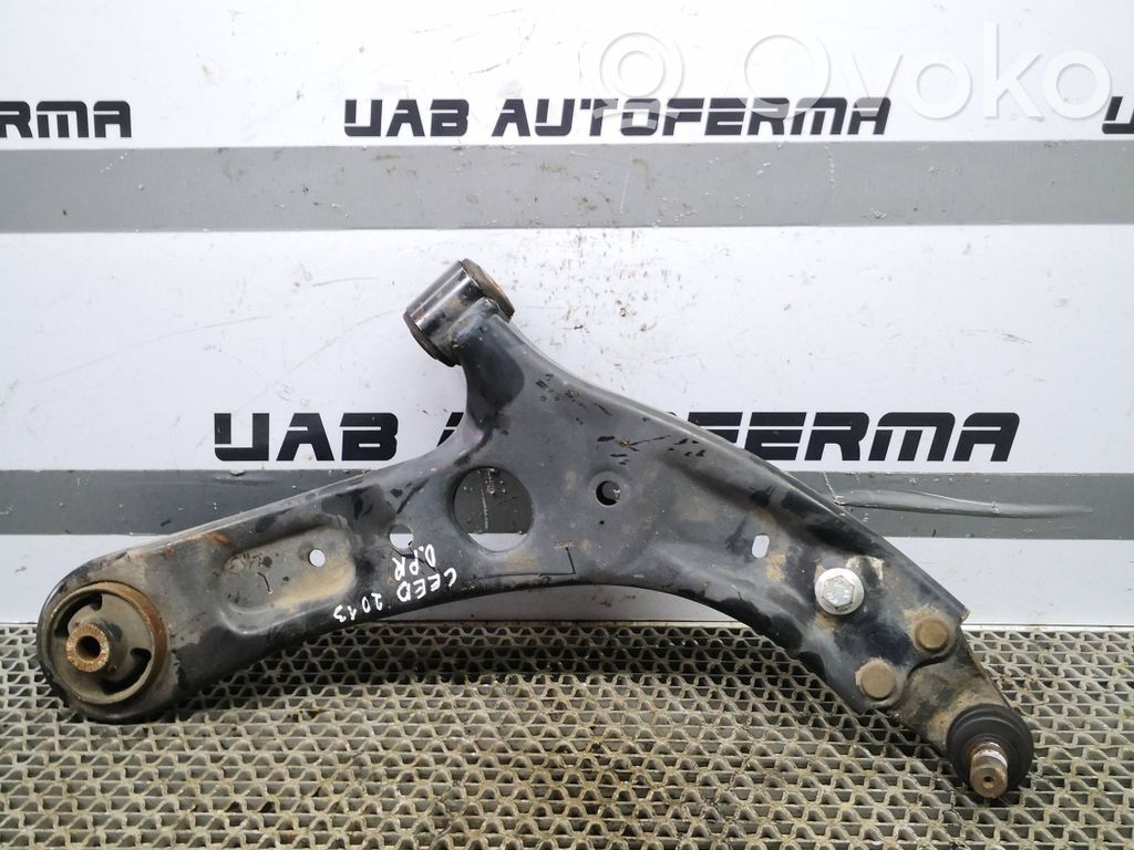 KIA Ceed Вилы 