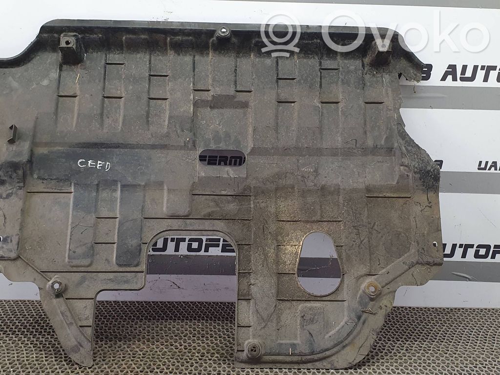 KIA Ceed Engine splash shield/under tray 