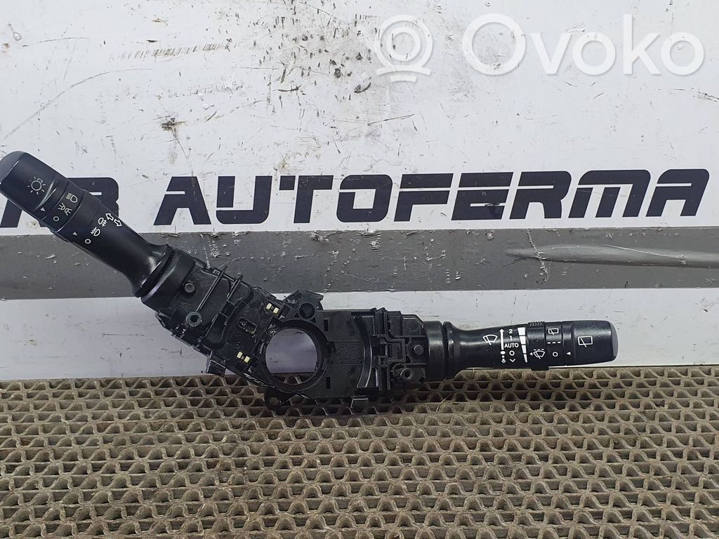 KIA Sportage Wiper turn signal indicator stalk/switch 