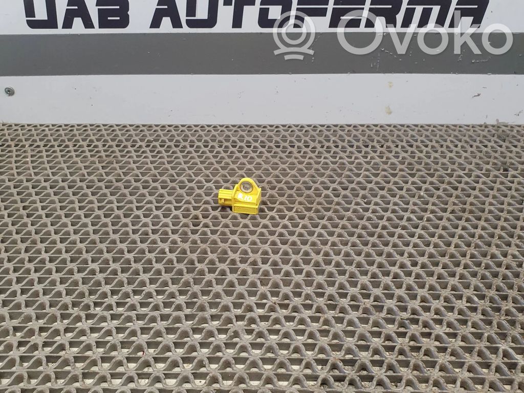 KIA Rio Airbag deployment crash/impact sensor 