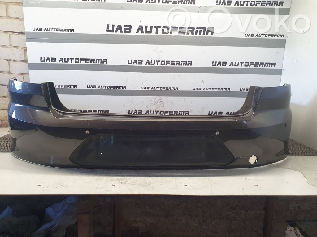 Volkswagen PASSAT B8 Parachoques 