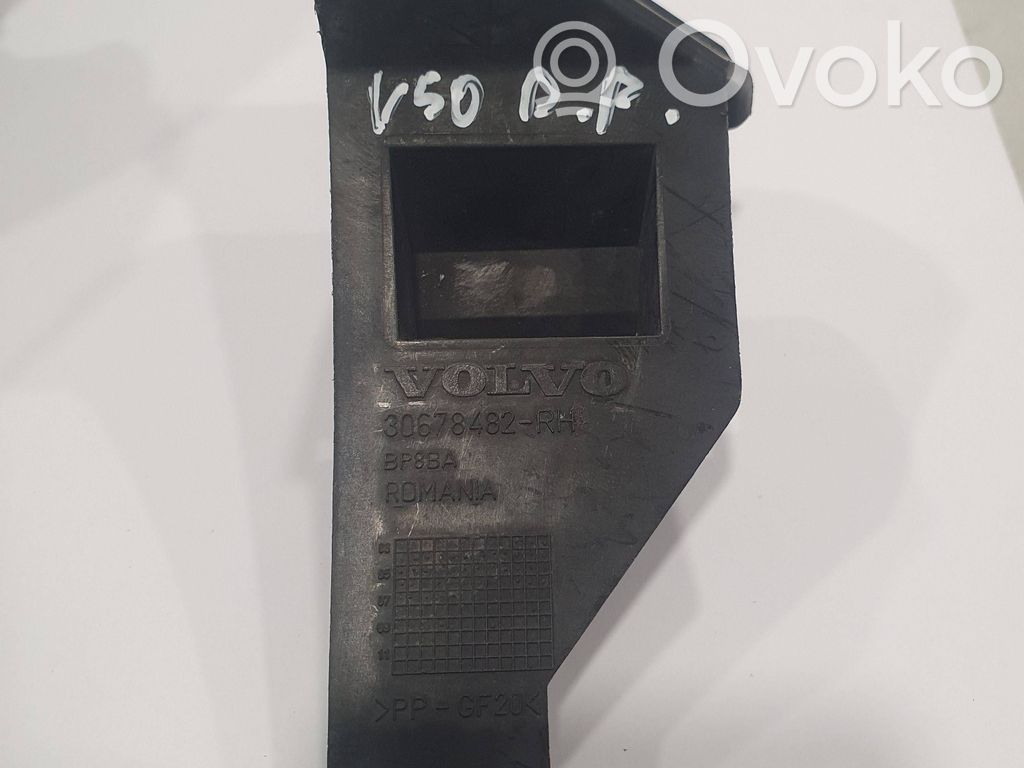 Front bumper mounting bracket   30678482,BP8BA