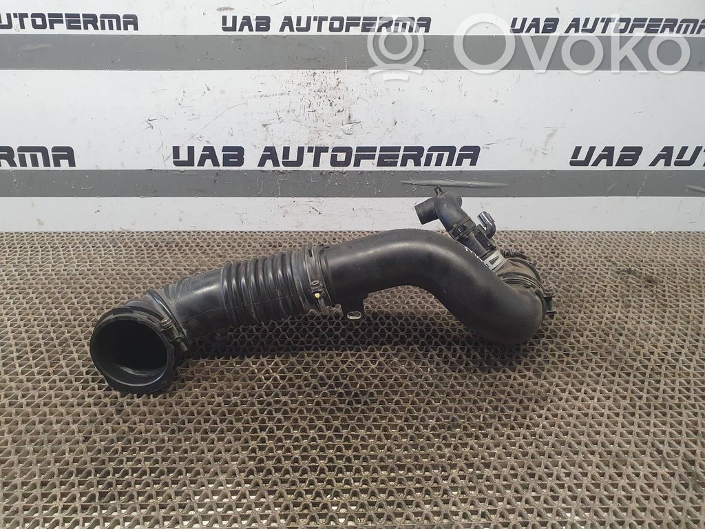 Mazda 3 II Oro paėmimo kanalo detalė (-ės) 