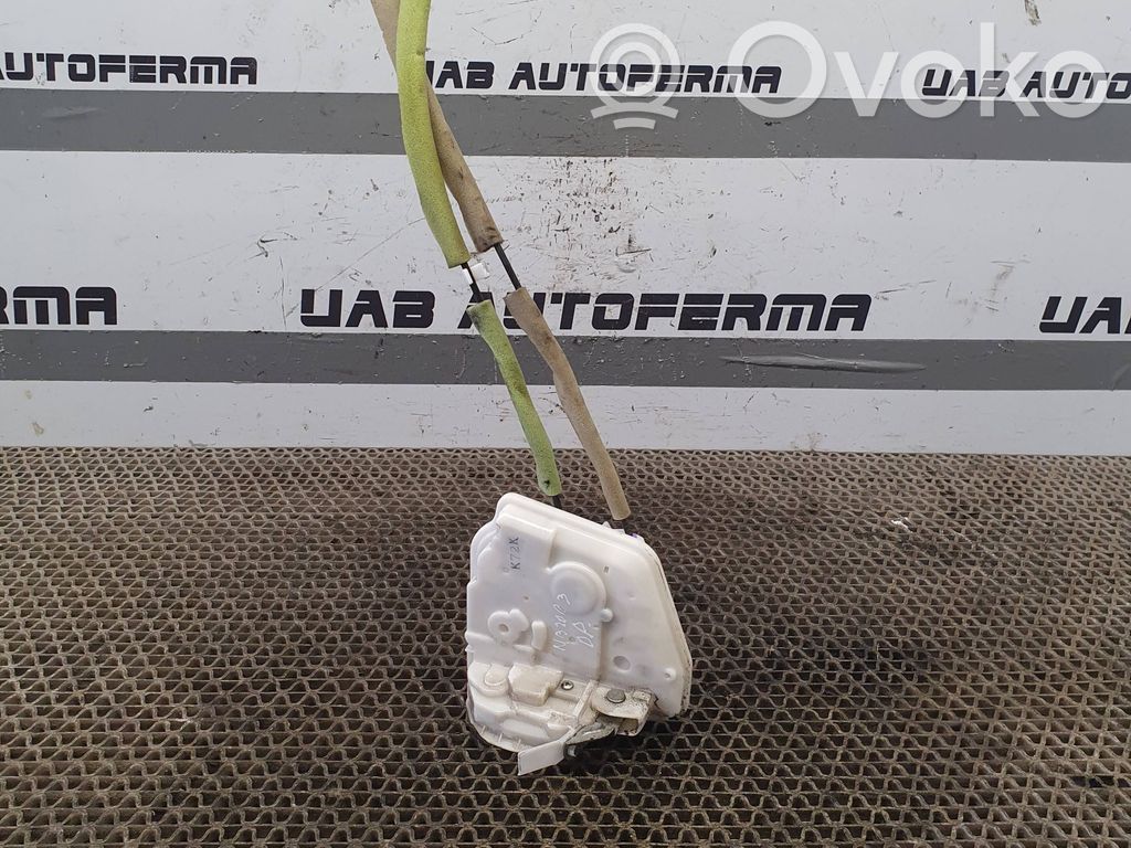 Mazda 3 II Priekinė durų spyna 