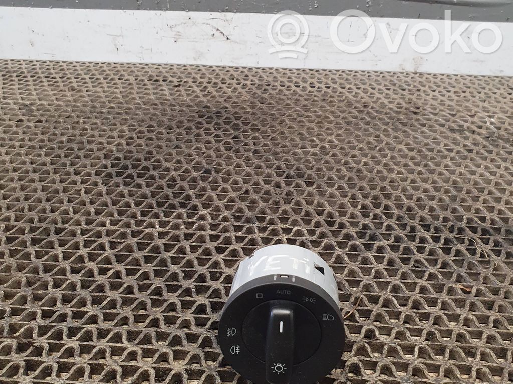Skoda Yeti (5L) Interruptor de luz 