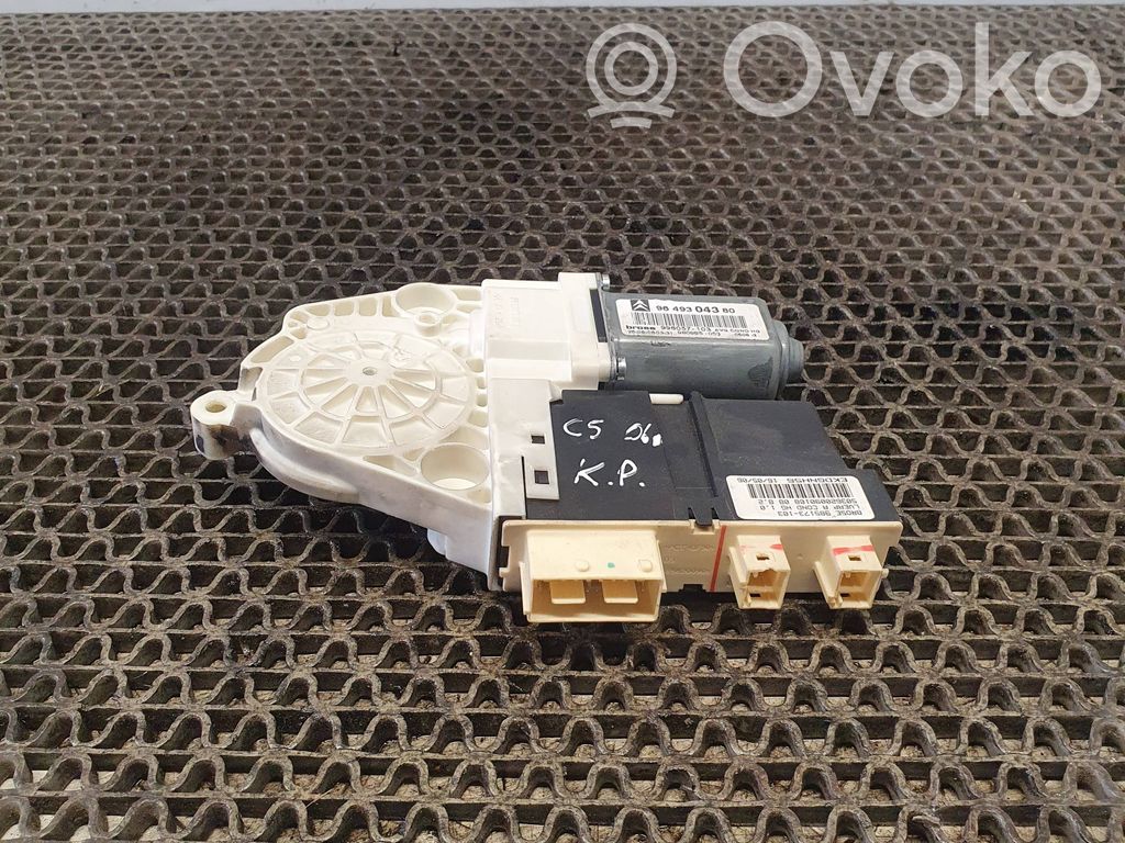 Citroen C5 Front door window regulator motor 