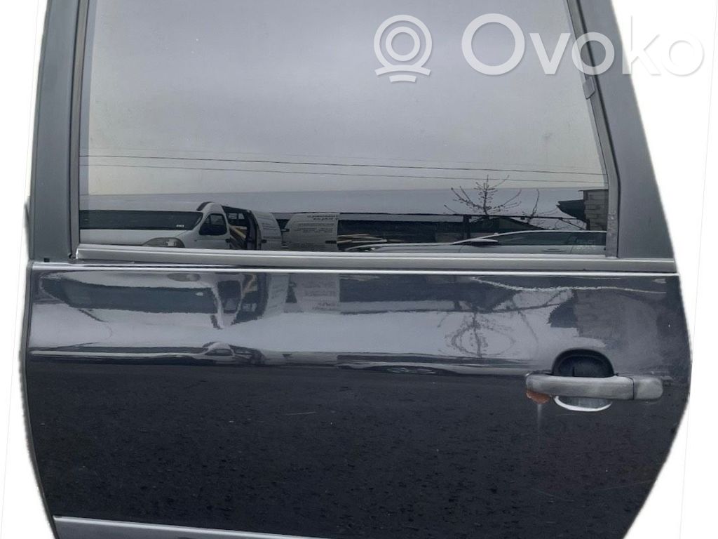 Rear door