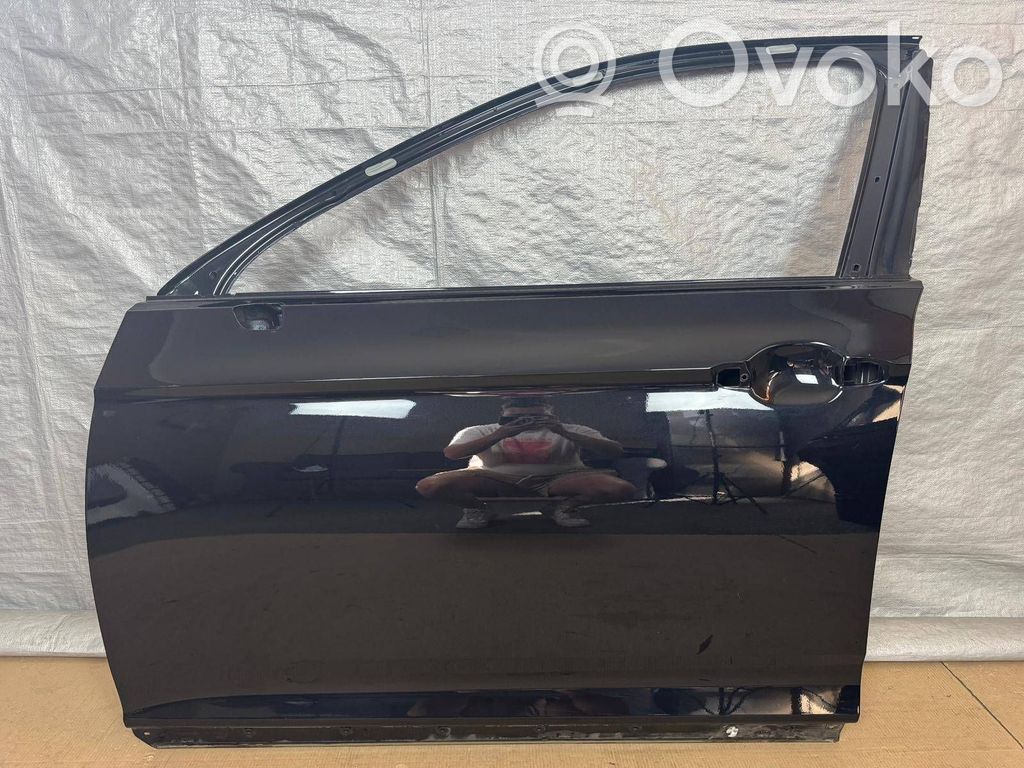 Volkswagen PASSAT B8 Drzwi przednie 