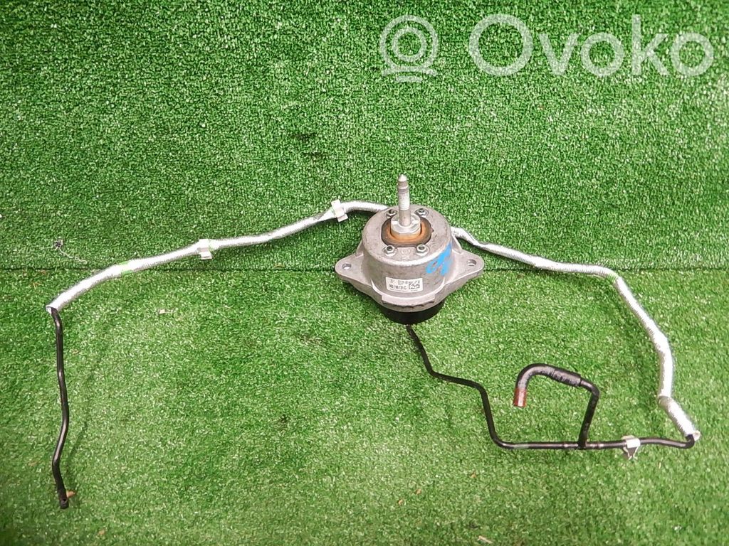Porsche 718 Cayman 982 982c Engine mount bracket 