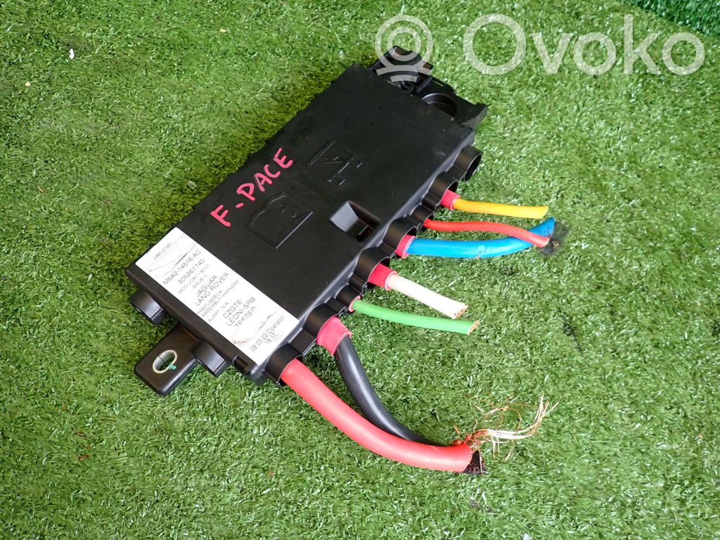 Pluskaapeli (akku)   M8A214516AC