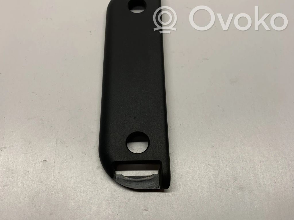 BMW 1 E82 E88 Front door seat control surround trim 
