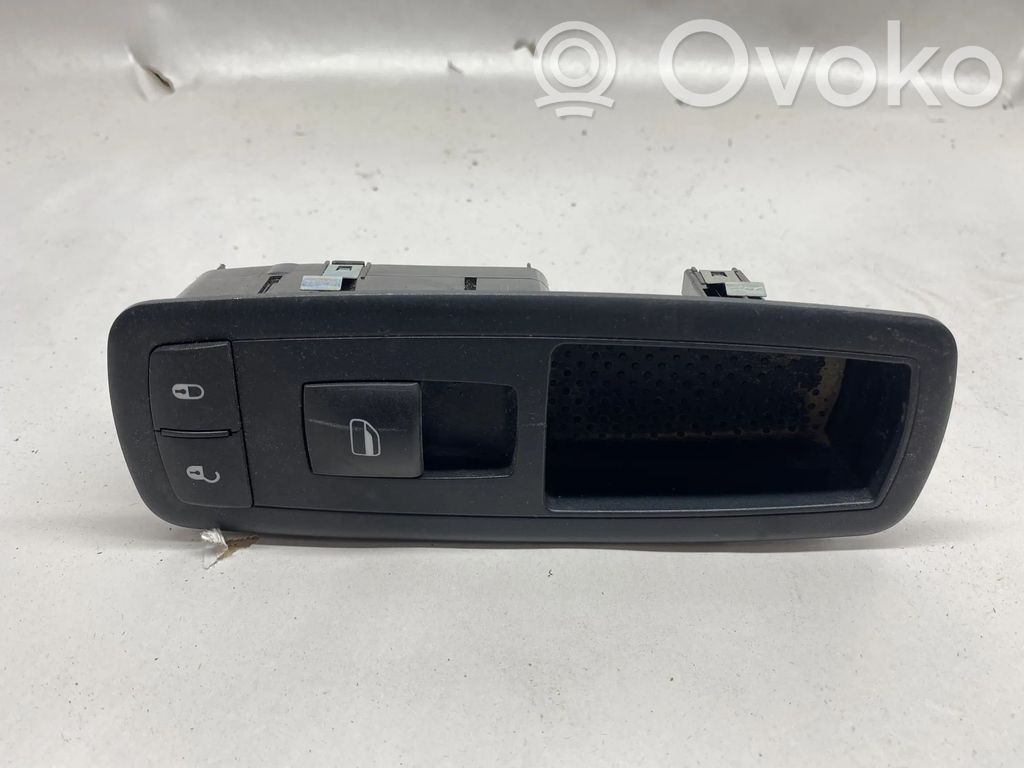 Jeep Cherokee KL Electric window control switch 