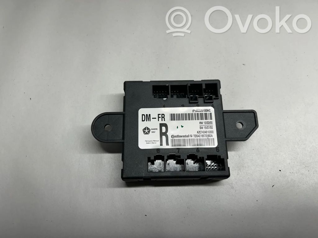 Dodge RAM 1500 DS Door control unit/module 