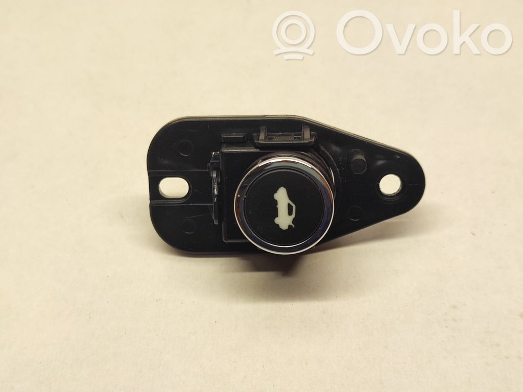 Tailgate/boot open switch button   68141864AA,P68141864AA