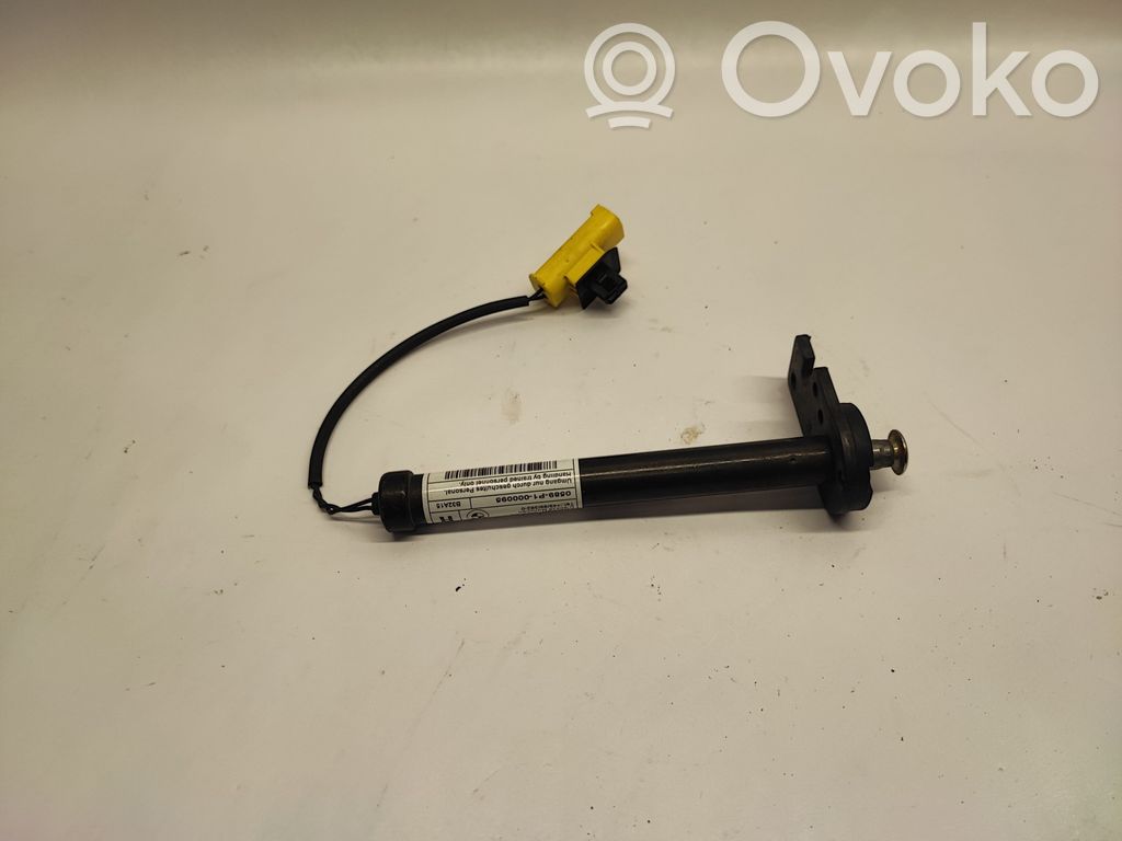 BMW 2 F46 Bonnet Pedestrian Airbag Actuator 