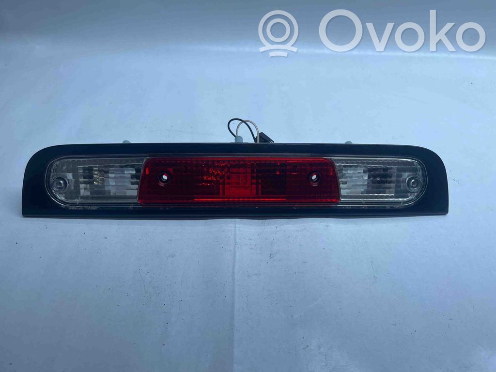 Dodge RAM 1500 DS Third/center stoplight 