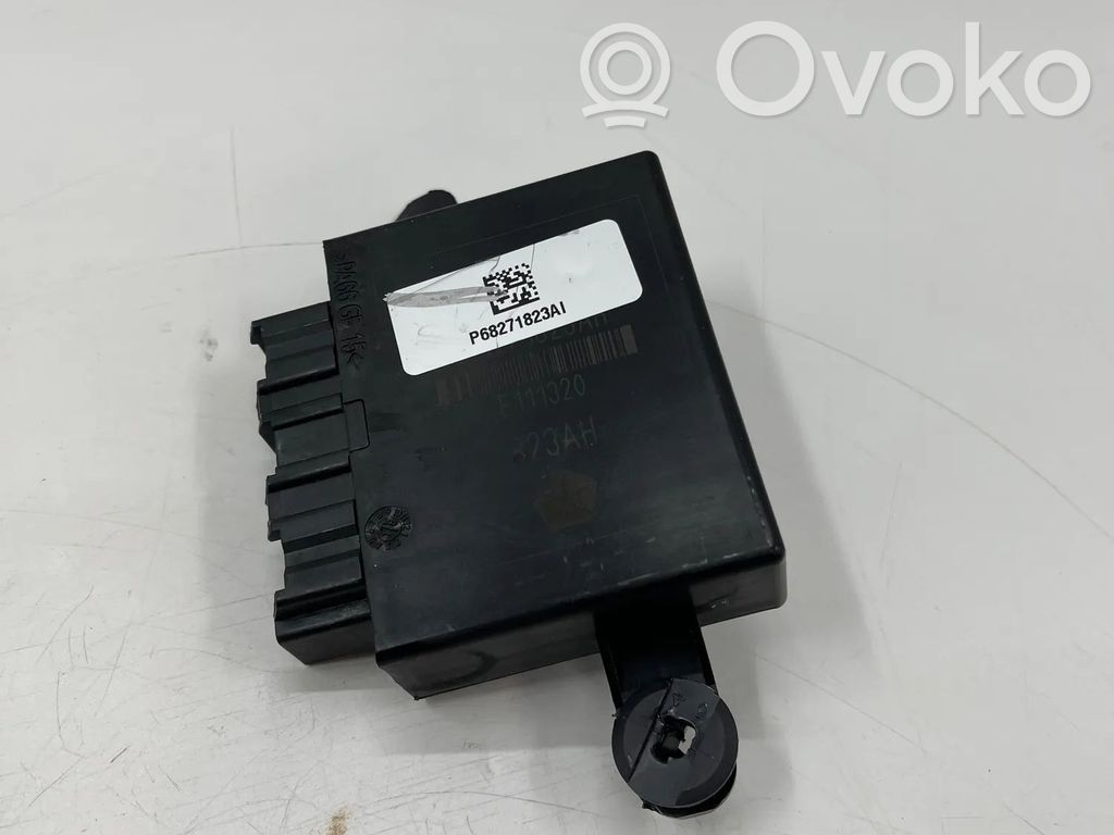 Parking PDC control unit/module   68271823AI,P68271823AI