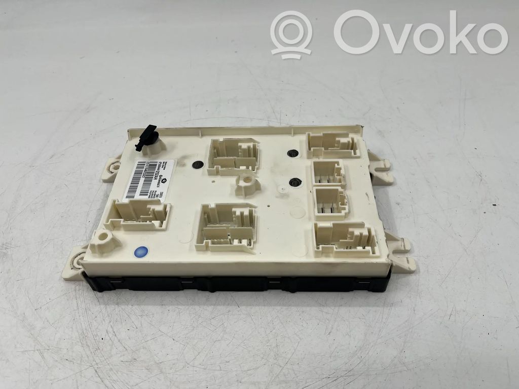 Dodge RAM Unidad de control/módulo de carrocería central 