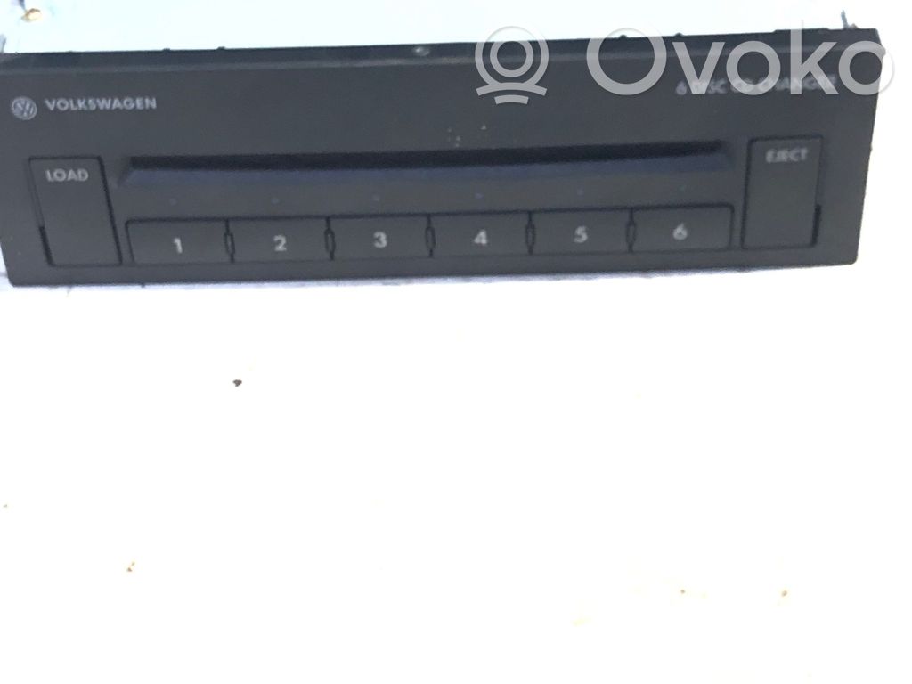 Volkswagen Phaeton CD/DVD changer 