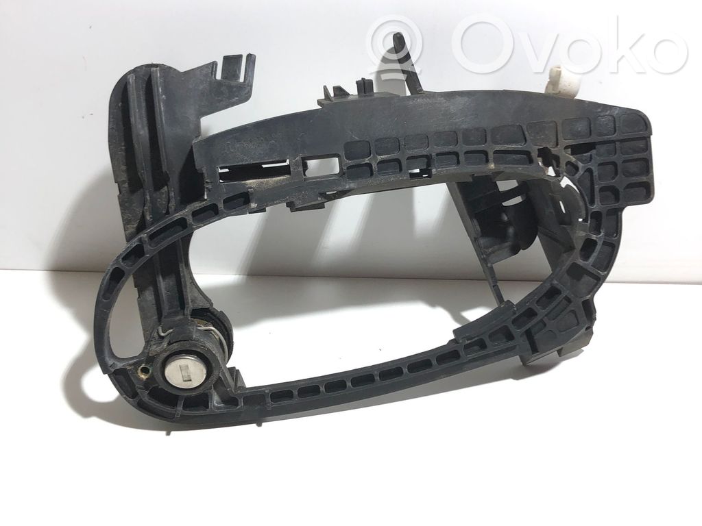 BMW 7 E65 E66 Front door exterior handle/bracket 