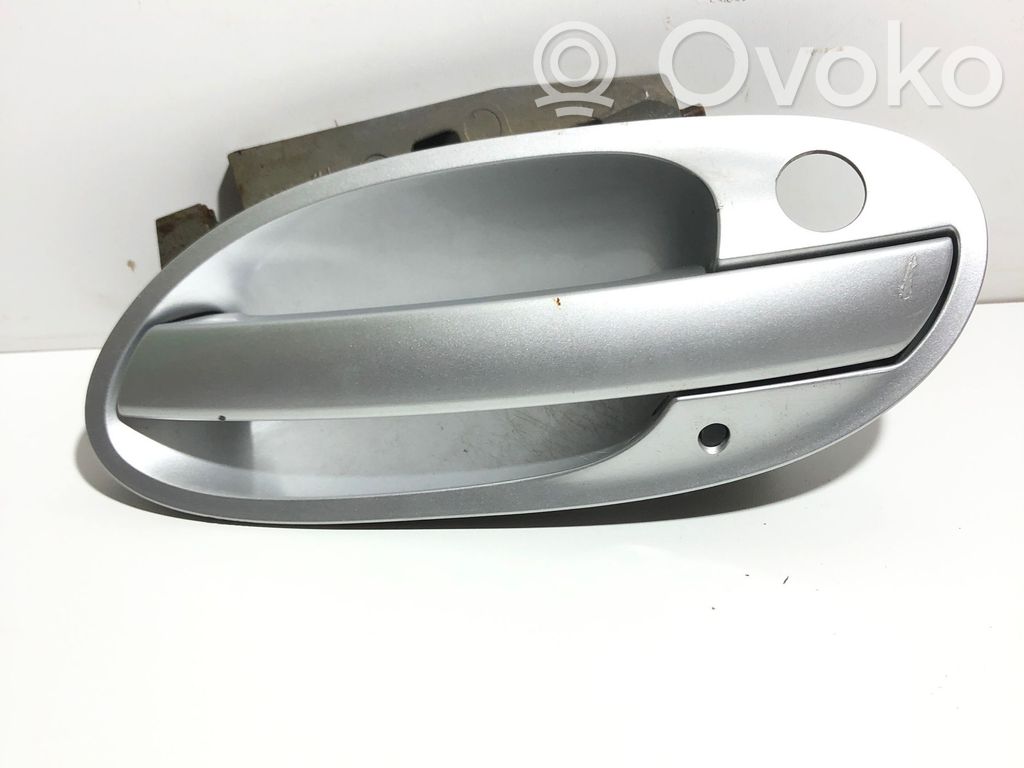 BMW 7 E65 E66 Etuoven ulkokahva 
