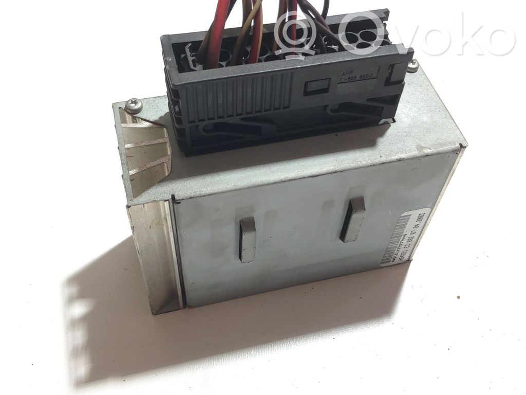BMW 7 E65 E66 Garso stiprintuvas 