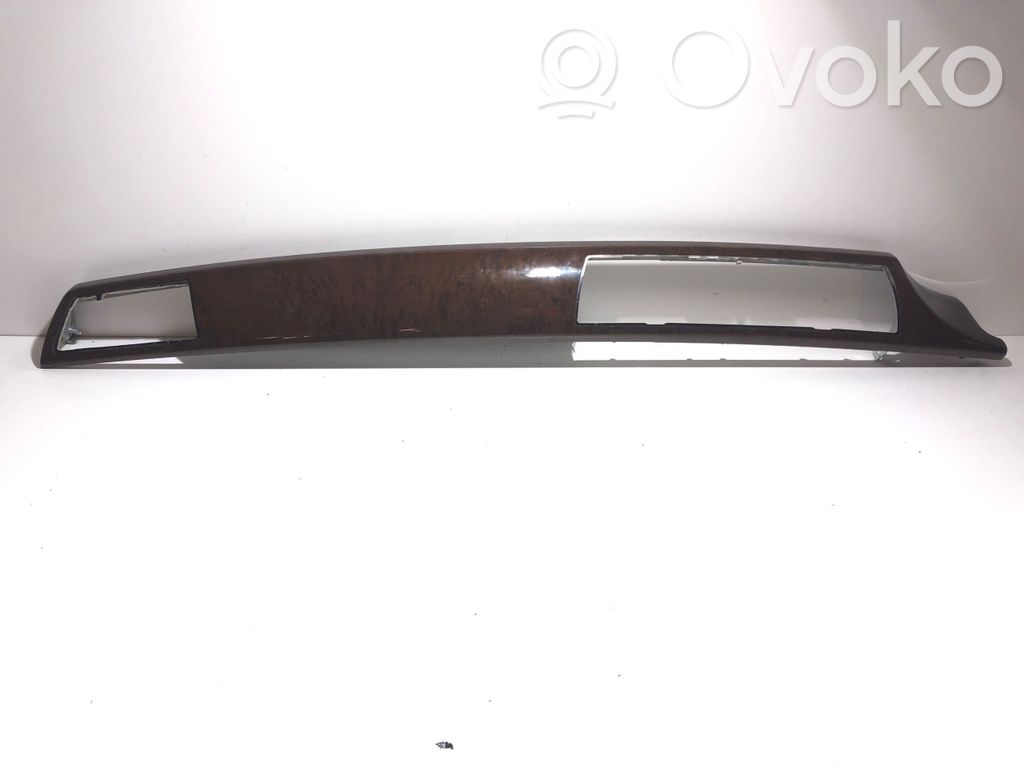 BMW 7 E65 E66 Panelės apdaila 