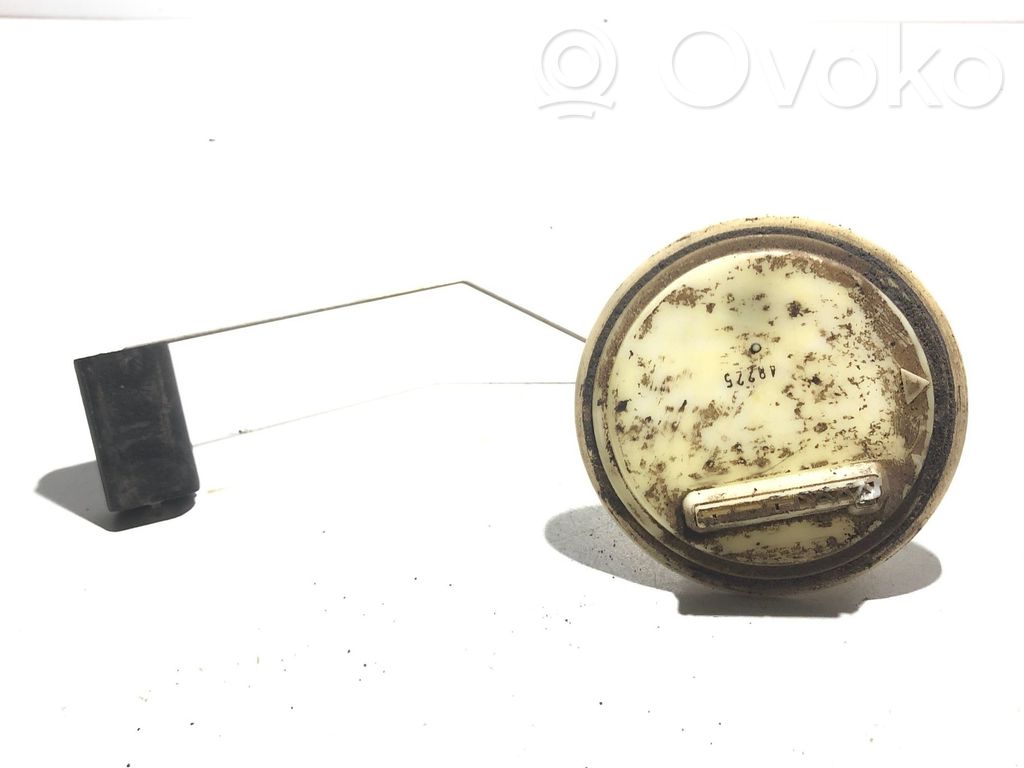 Volvo XC70 Fuel level sensor 