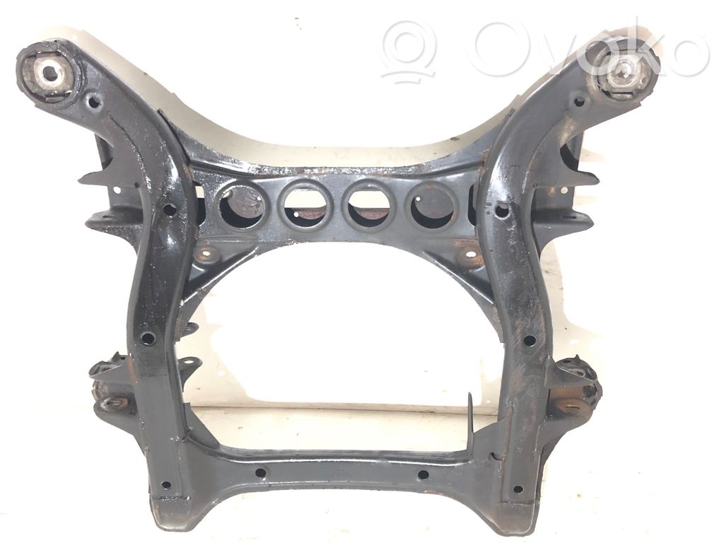 Volkswagen Touareg I Front subframe 