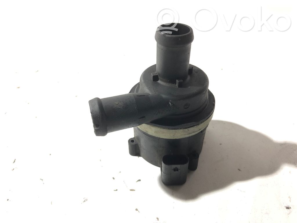 Audi A4 S4 B8 8K Cirkuliacinis el. siurbliukas 