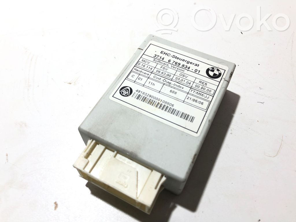 BMW 5 E60 E61 Air suspension control unit module (rear) 