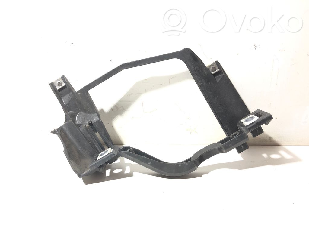 BMW 5 E60 E61 Headlight/headlamp mounting bracket 